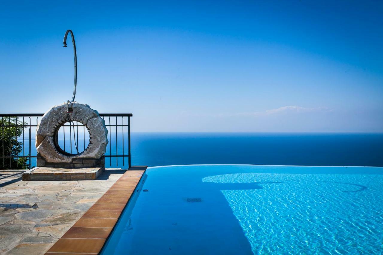 Dohos Boutique Hotel Лариса Екстериор снимка